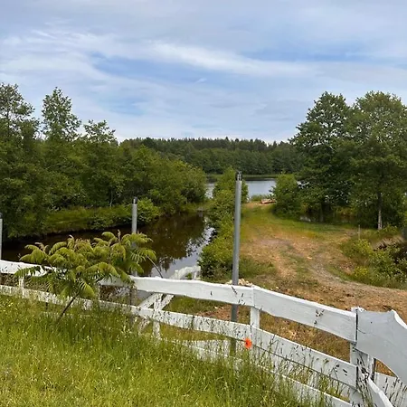 Hotel Romantyczny Nad Jeziorem Kamien (Pomerania)
