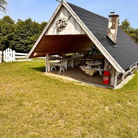 Romantyczny Nad Jeziorem Hotel 3*